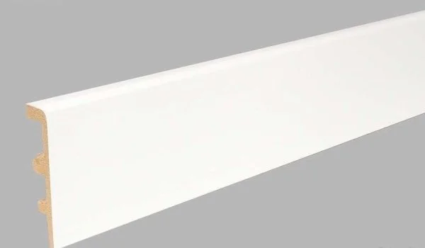 Плинтус полиуретановый Arbiton INTEGRA 01 Белый 2,4 м в Нижнекамске