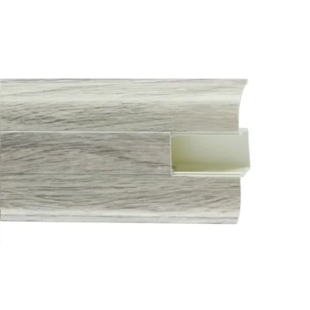 Пластиковый плинтус Royce №822 Дуб Альба (58х22х2200мм) в Нижнекамске