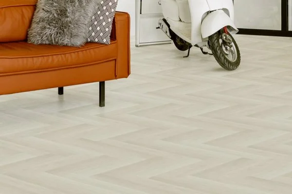 Виниловый пол Floor Factor Herringbone Cloud Oak в Нижнекамске