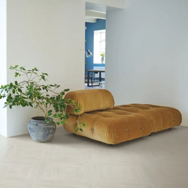 Ламинат Pergo Chevron 12 Pro Дуб Морозный Патинированный L1254-04157 в Нижнекамске