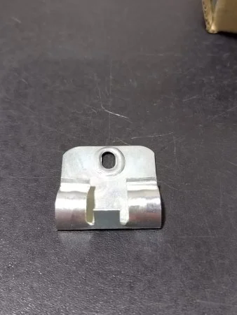 Клипсы к плинтусу MDF Bonkeel (50шт) в Нижнекамске