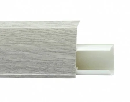 Пластиковый плинтус Royce №545 Дуб Париж (55х23х2200мм) в Нижнекамске