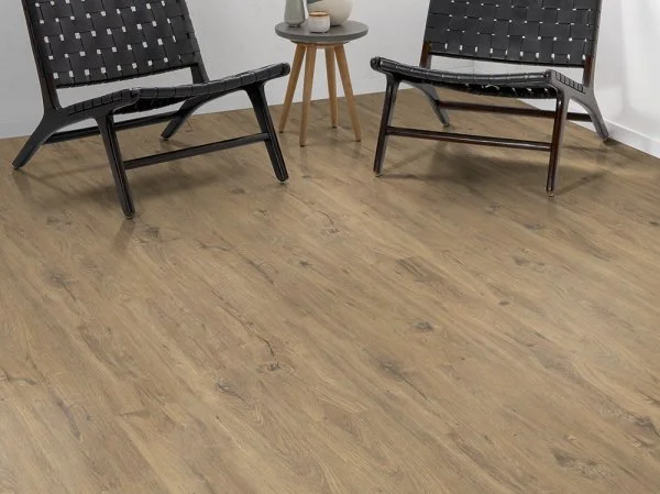 Ламинат Egger PRO 8/33 Дуб Ла-Манча EPL018 в Нижнекамске