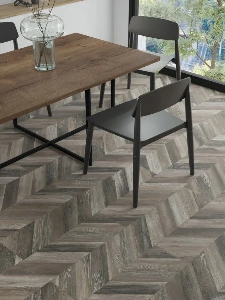 Ламинат Egger PRO 8/33 4V Large Дуб Кестинкорт Шоколад левая EPL240F4CL в Нижнекамске