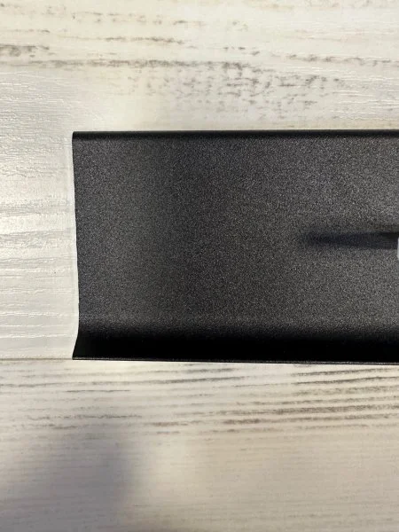 Алюминиевый плинтус Bonkeel ПЛ80 515л Черный (78,5х11,2х2500мм) в Нижнекамске