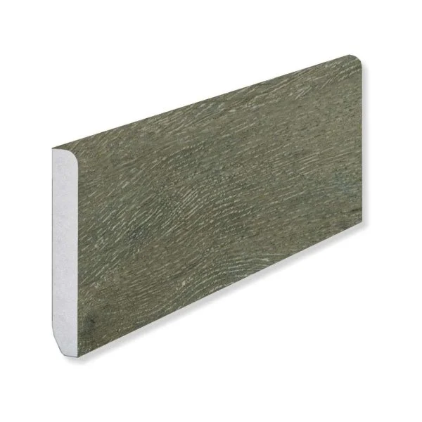 Кварцевый плинтус Fargo 33-379-4 Дуб Женева градиент 80х11х2200 мм в Нижнекамске