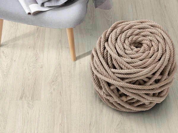 Ламинат Egger PRO 10/33 4V Дуб Азгил белый EPL153 в Нижнекамске