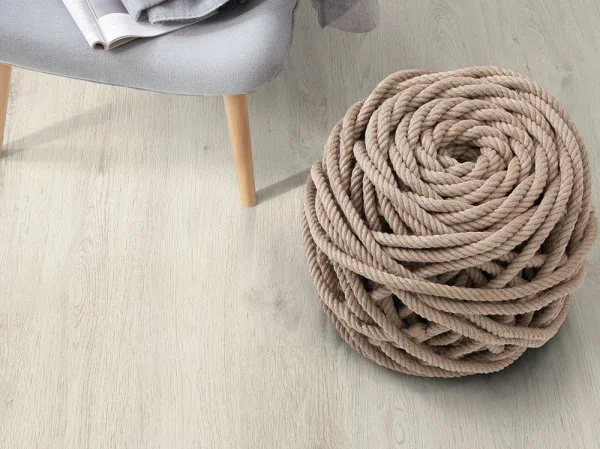 Ламинат Egger PRO 8/33 4V Дуб Кортина белый EPL034 в Нижнекамске