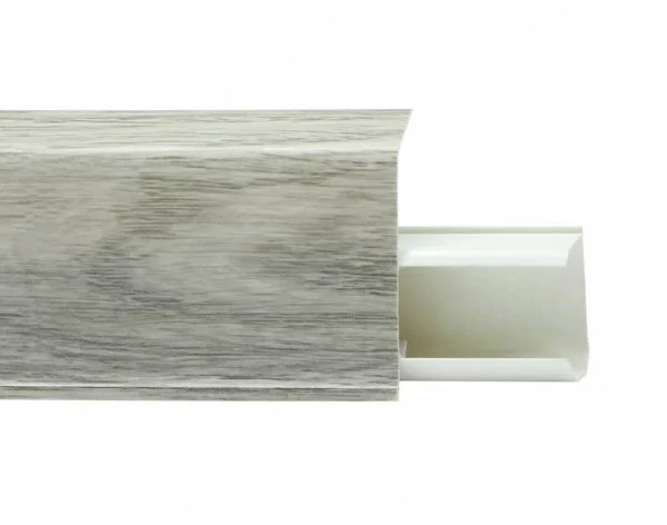 Пластиковый плинтус Royce №549 Дуб Альба (55х23х2200мм) в Нижнекамске
