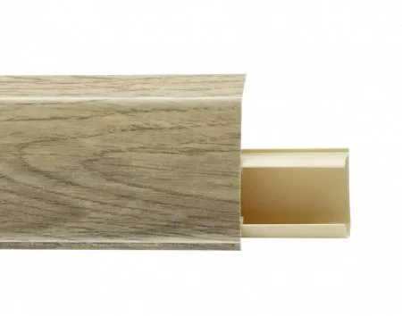 Пластиковый плинтус Royce №530 Дуб Пекан (55х23х2200мм) в Нижнекамске