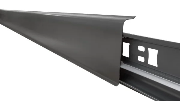 Плинтус пластиковый Arbiton INDO70 220 Чёрный матовый 2.5 м в Нижнекамске