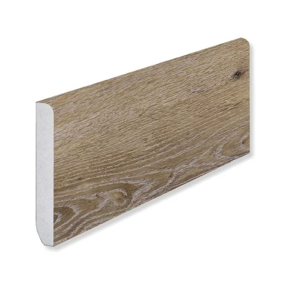 Кварцевый плинтус Fargo 1603 Дуб Кантри градиент 80х11х2200 мм в Нижнекамске