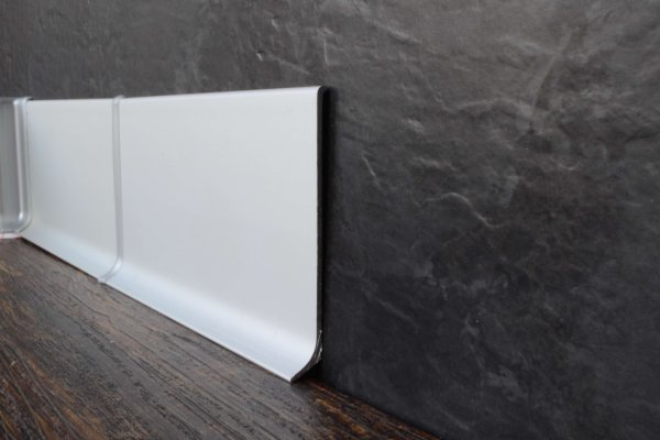 Алюминиевый плинтус ЭлитПроф Анодированный Плоский (80х11х2500 мм) в #REGION_NAME_DECLINE_PP#